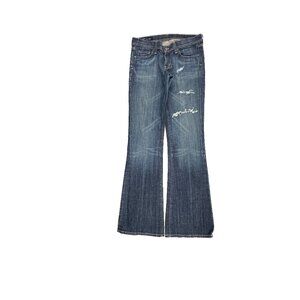 Women's Distressed Blue Jeans